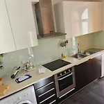 Sun With Style Apartment *